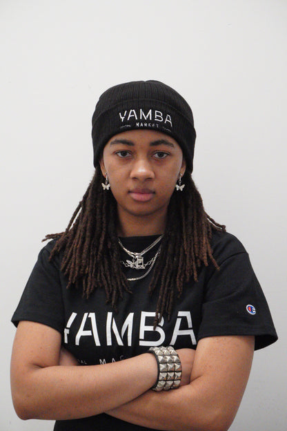 Yamba Market knit beanie (White Logo)